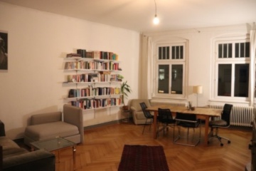 Wunderschöne 2 - Zimmer Altbauwohnung mit Balkon in Moabit — photo 1