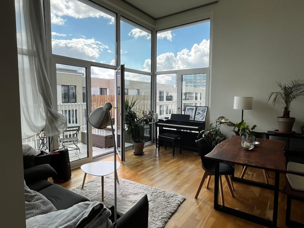 WG-Zimmer Mitte Hedwig-Porschütz-Straße - Wohnzimmer