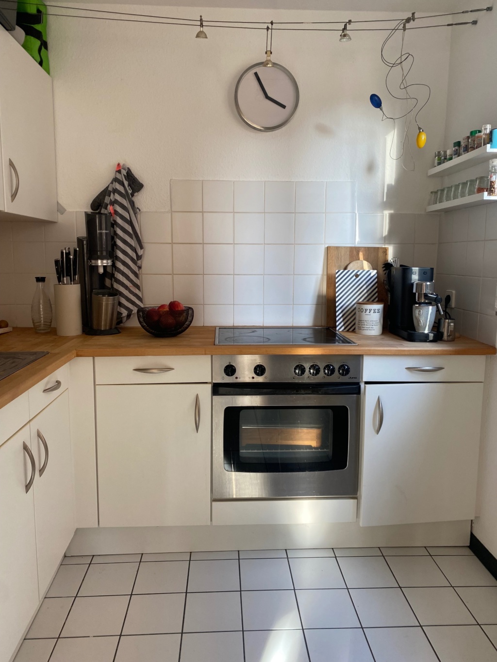 WG-Zimmer Süd Adlerstraße 56 - Küche