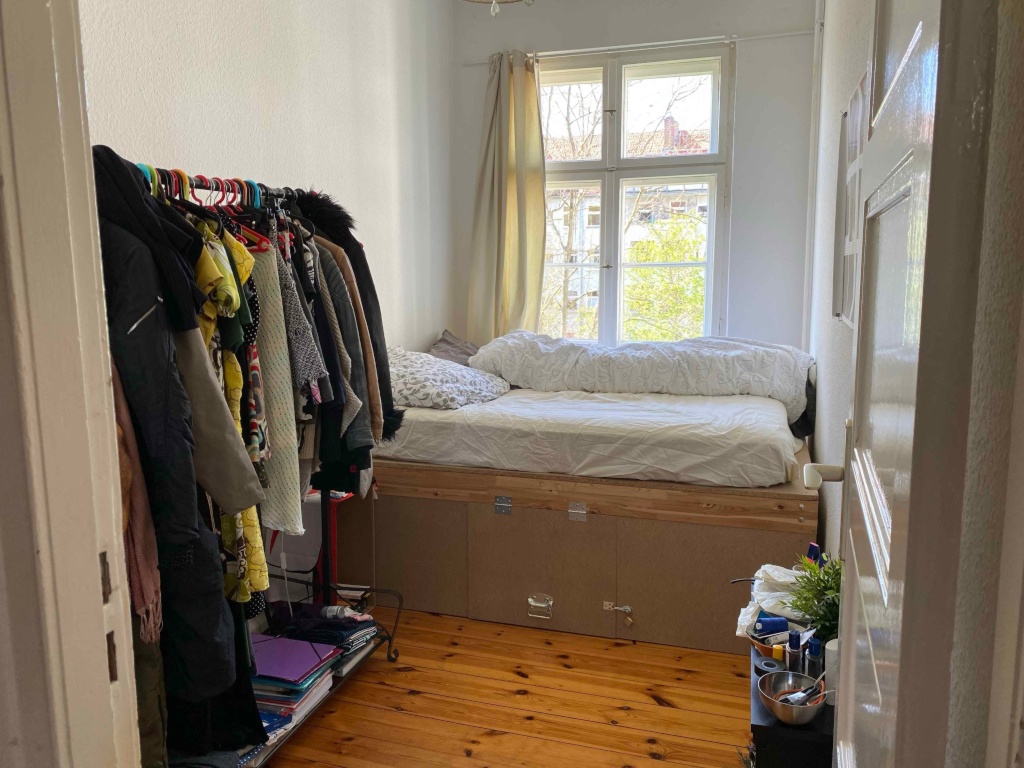 One bedroom flat in Berlin Lichtenberg for 5-6 months (possibly longer) from 4 October great location with Anmeldung – 10365 Berlin Lichtenberg – Vorschaubild 4