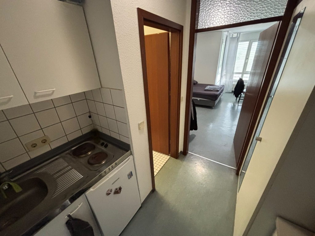 Vollmöblierte 1-Zimmer Wohnung - Ab sofort – 68159 Mannheim Mannheim – Vorschaubild 2