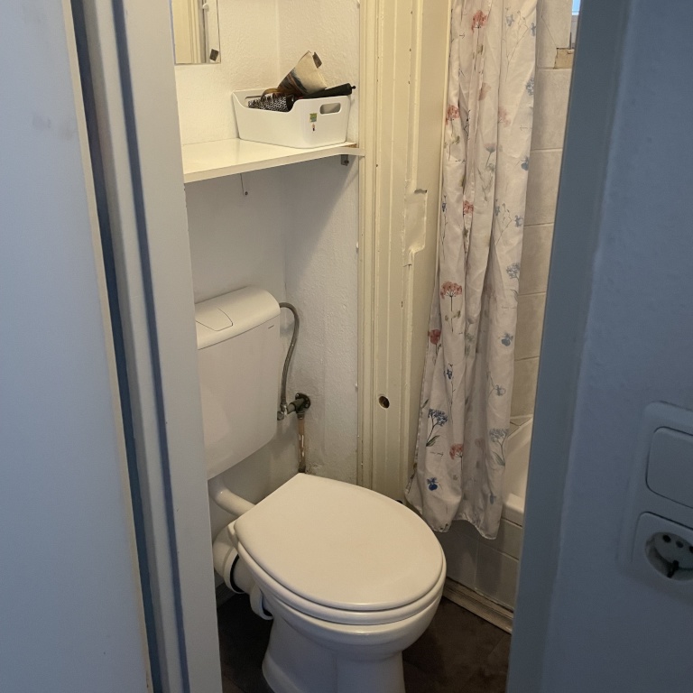 Schöne Studentenwohnung in zentraler Lage zur Untermiete – 52064 Aachen Aachen – Vorschaubild 13