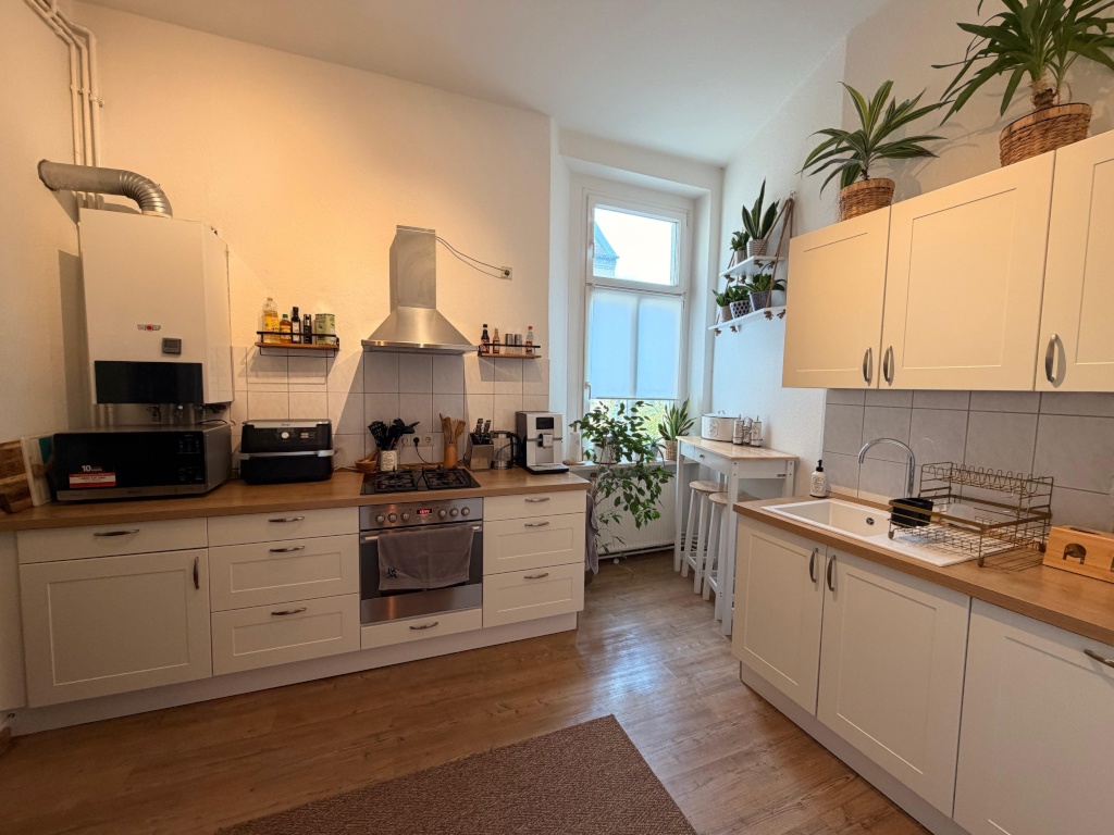 Möblierte 3-Zimmer-Wohnung mit Balkon im Berliner Winskiez – 103 m2 – 2.300 € monatlich – 10405 Berlin Prenzlauer Berg – Vorschaubild 10