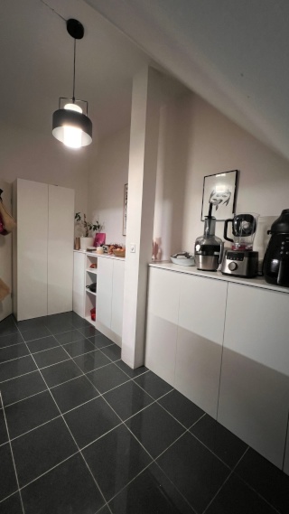 Wunderschöne Dachgeschosswohnung zentrale Lage nahe Rosenthaler Platz — photo 1
