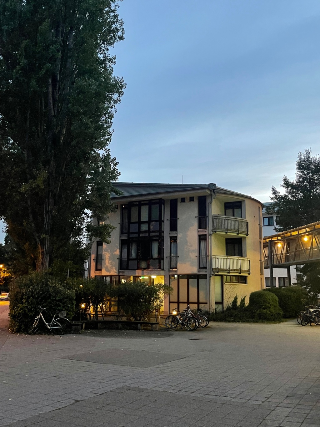 1-Zimmer-Wohnung im Studentenwohnheim Mainzer Straße – ab 01.02.2027 | 325 €