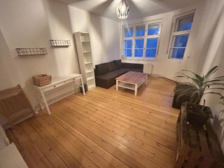 2 MONATE Untermiete 2-Zimmerwohnung, KEINE ANMELDUNG — photo 1