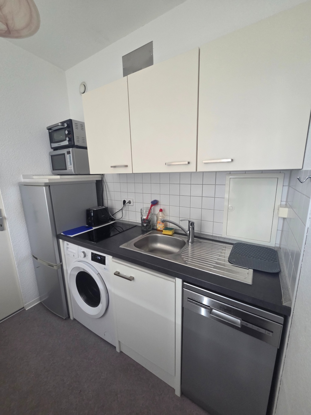 Sublease: Fully furnished apartment with high speed Internet in Prenzlauer Berg (no Anmeldung) - 27th October til 15th December – 10405 Berlin Prenzlauer Berg – Vorschaubild 8