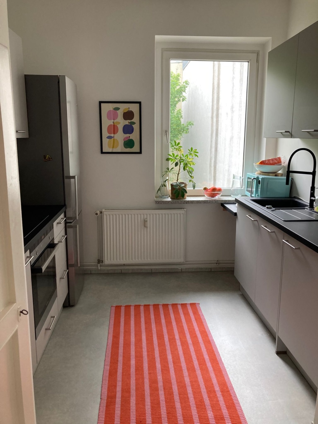 Möblierte Wohnung mit Balkon am Boxhagener Platz – 10245 Berlin Friedrichshain – Vorschaubild 3