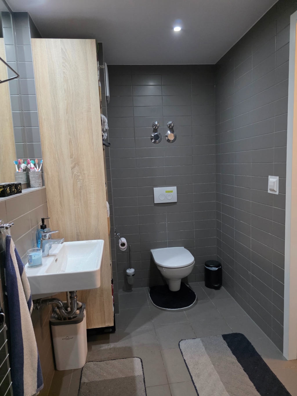 Cozy studio apartment in prime location for sublet / Gemütliche 1-Zimmerwohnung im Herzen Kölns zur Untermiete – 50676 Köln Altstadt-Süd – Vorschaubild 5