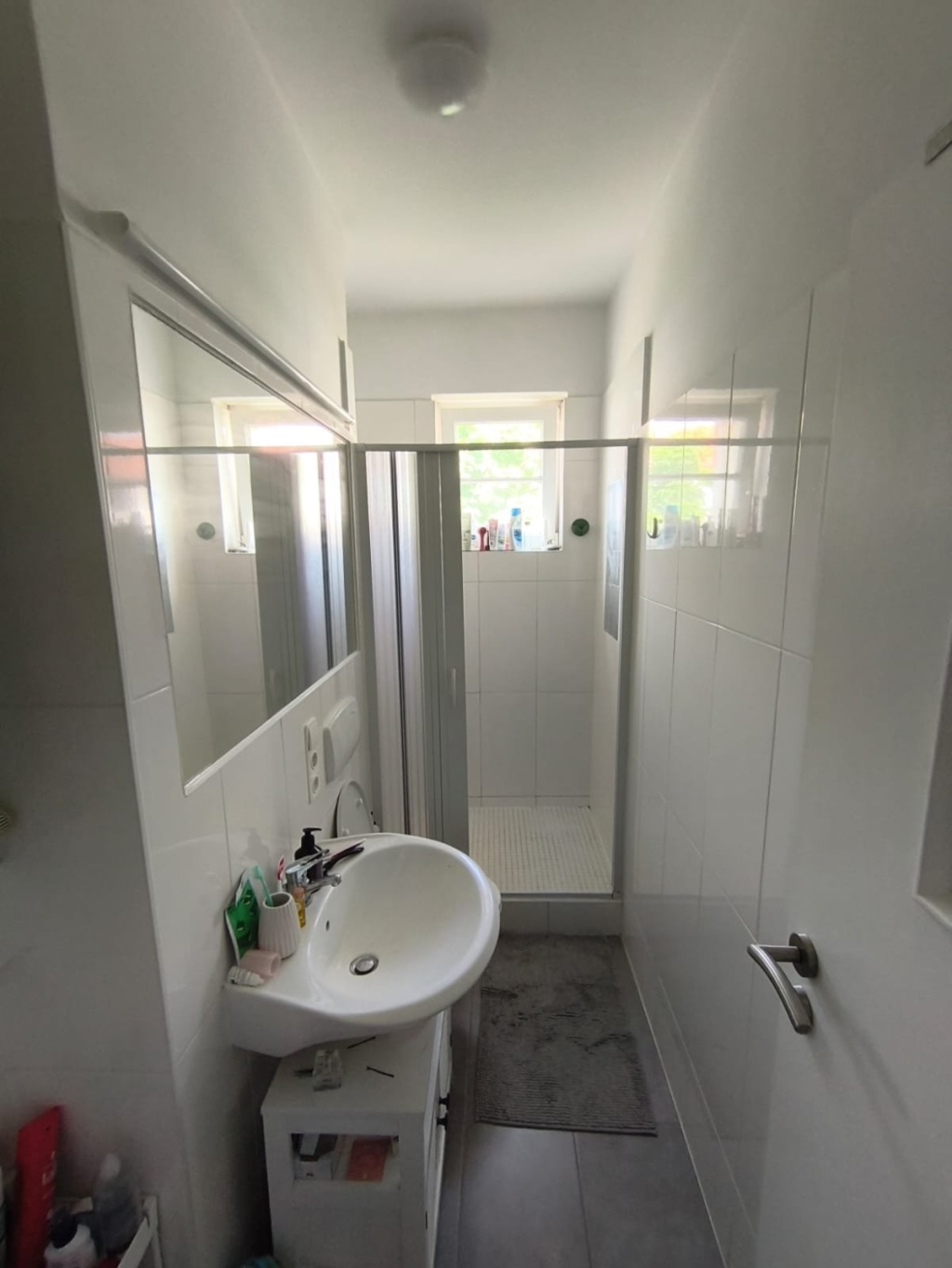 Gut geschnittene möblierte Wohnung mit Balkon und Ruhe – 12489 Berlin Adlershof – Vorschaubild 8