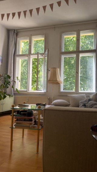 wunderschöne wohnung zur zwischenmiete — photo 1