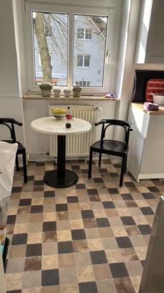 möblilerte 4-Zimmer-Wohnung in Berlin befristet an 2 Personen — photo 1