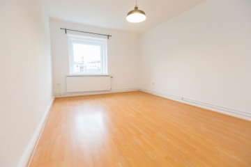 Anzeigenbild: 18 qm großes unmöbliertes WG-Zimmer ab 01.12. in Hamburg Heimfeld