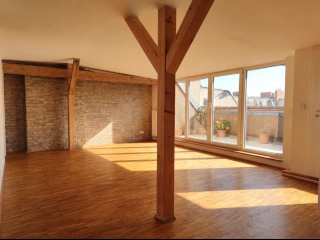 BEFRISTET: (Optional) Möblierte 4-Zimmer-Wohnung mit Wohnküche und Balkon — photo 1