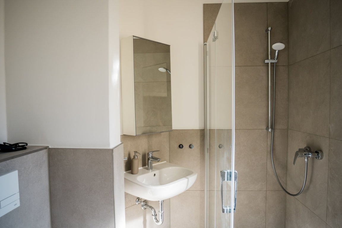 Habitación en WG Lindenau Felsenkellerstraße 6 - Bad