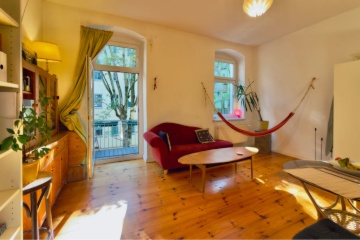 Cozy Flat in Friedrichshain - 65sqm, 2.5 Rooms — photo 1
