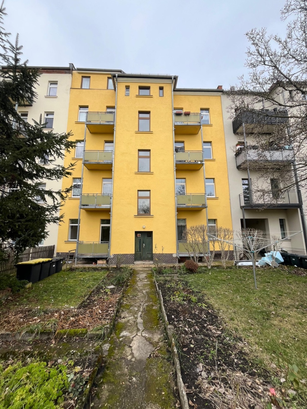 Habitación en WG Anger-Crottendorf Herrnhuter Straße 12 - Haus