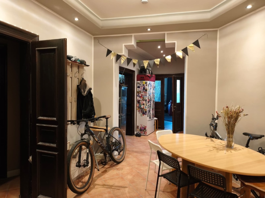 WG-Zimmer Zentrum-Nord Delitzscher Straße  D - unser schöner großer Flur