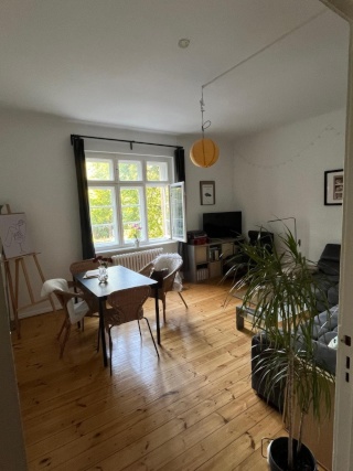 6 Monate Zwischenmiete ab 01.11.26: Teilmöblierte 2,5-Zi.-Wohnung mit Balkon & EBK — photo 1