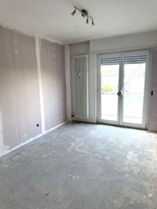 Ad image: Sanierte helle WG-Wohnung mit EBK plus Balkonen und STP