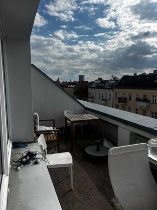 Sunny Top-Floor Studio (40m2) w/ Private Terrace – Friedrichshain — photo 1