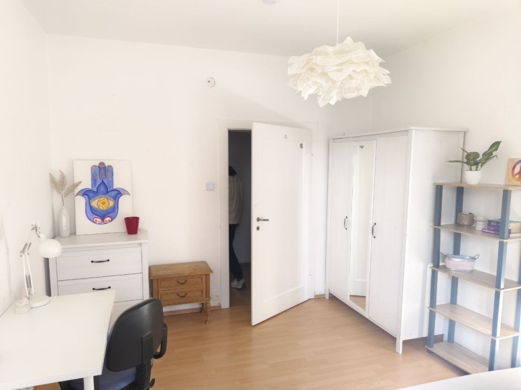 Habitación en WG Weststadt Franz-Knauff-Straße - foto 3