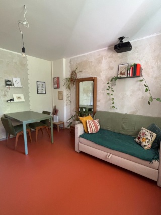Zwischenmiete 05.11.–10.01.: Gemütliche 2-Zimmer-Wohnung mit riesigem Balkon in Friedrichshain, ruhig & grün, 3 Min. zur — photo 1