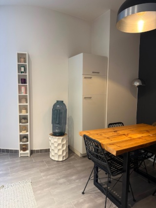 Zwei Zimmer Erdgeschosswohnung in Berlin Moabit, saniert, Balkon, teilmöbliert — photo 1