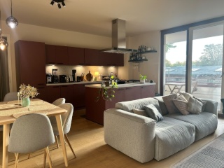 Moderne, möblierte Wohnung in PrenzlauerBerg/Weißensee (NOV–15 JAN) — photo 1