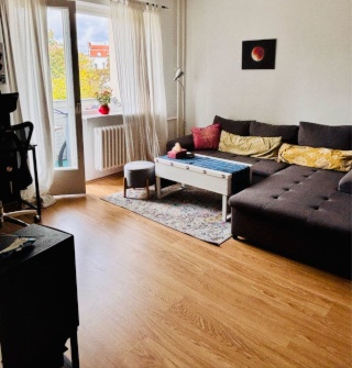 Stilvolle, ruhige 2-Zimmer-Wohnung mit Balkon in Toplage von Charlottenburg – voll möbliert zur Untermiete — photo 1