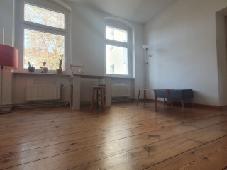 Schöne Altbauwohnung zur Zwischenmiete — photo 1