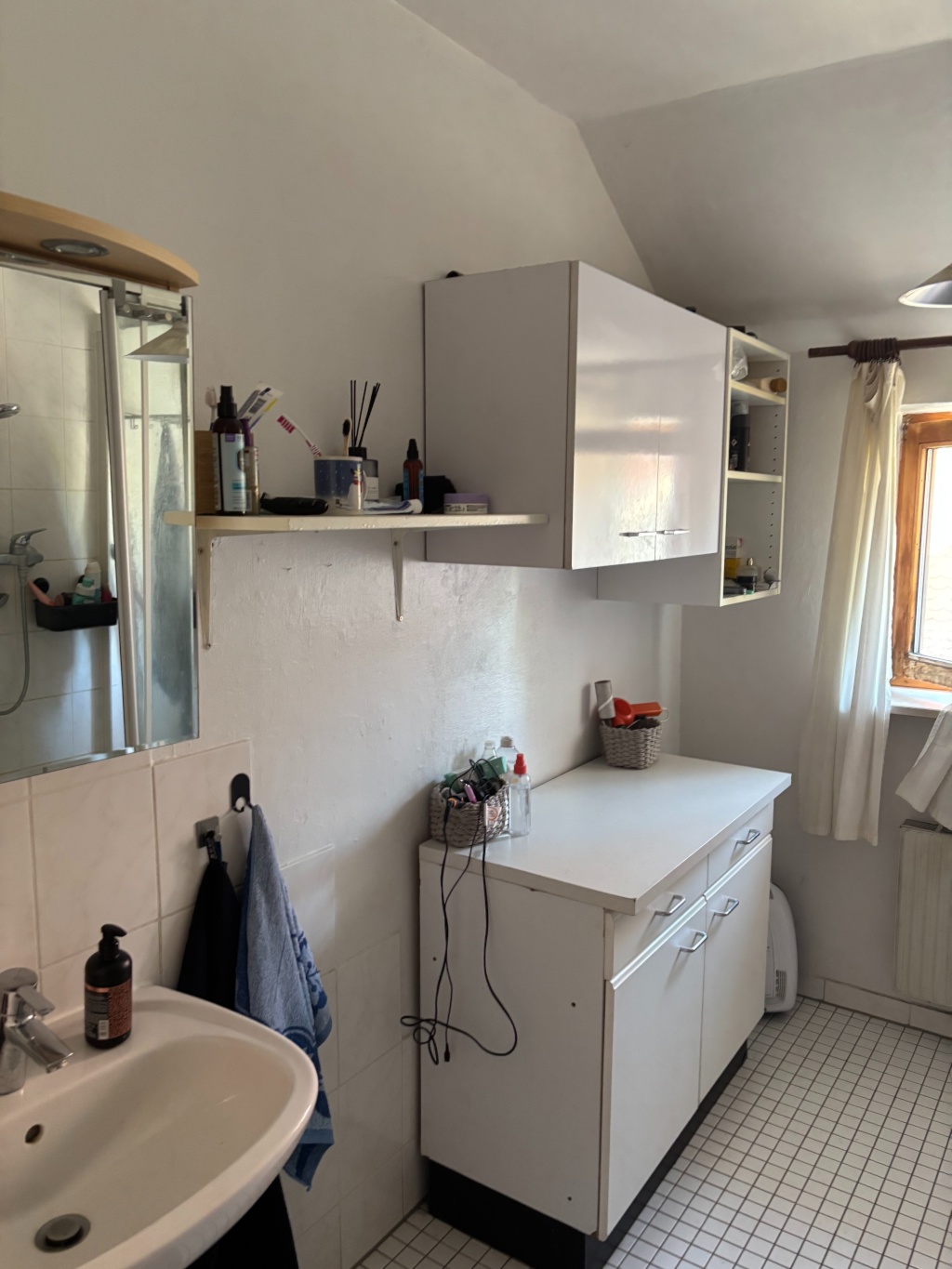WG-Zimmer München Peter-Vischer str - Bad