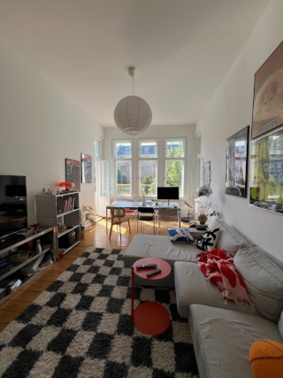 Beautiful large apartment with Balcony to sublet 3.5 months in Prenzlauer Berg — photo 1