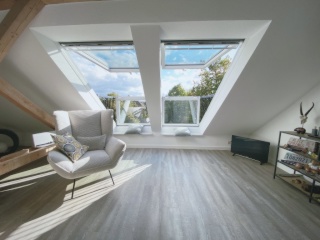 Ad image: + 2 ZI. DACHAPARTMENT MÖBLIERT + ab 01/2027 + nahe UNI & FÖRDE +