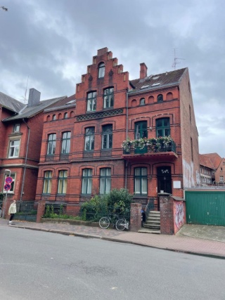 Ad image: Traumhafte Altbauwohnung in Lüneburg – Innenstadt, Wasserblick, Garage