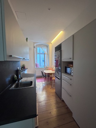 Sublet - Bright, modern Apartment - fully equipped & furnished - Kreuzberg Bergmannkiez - Nov 26 - March 27 — photo 1