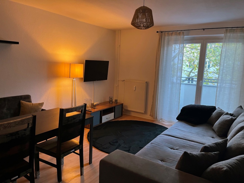 Wohnung Lichtenberg Lincolnstraße - Wohnzimmer (1)