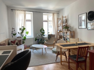 Anzeigenbild: ☀️ Möbliertes 18 m2 Zimmer in ruhiger 2er-WG in der KTV zur Zwischenmiete