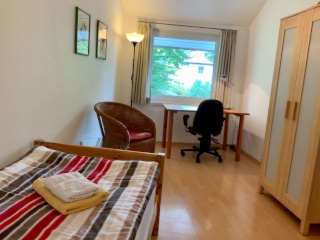 Zimmer, möbliert, 11 qm, HH-Rahlstedt