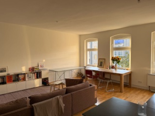 Dec–Jan: Spacious central 3 rooms apartment — photo 1
