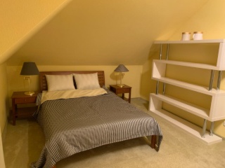 charming room (furnited) in an international shared apartment
