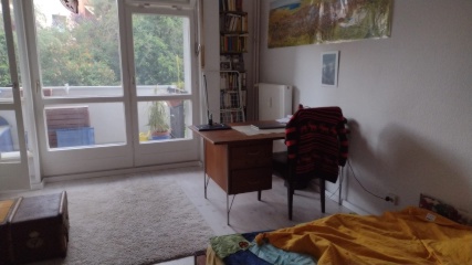 Schöne, ruhige und möblierte 2-Zimmer-Wohnung befristet zu vermieten — photo 1