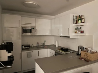 Appartement 2 pièces meublé avec balcon à Berlin-Friedrichshain – 1 300 € charges comprises — photo 1