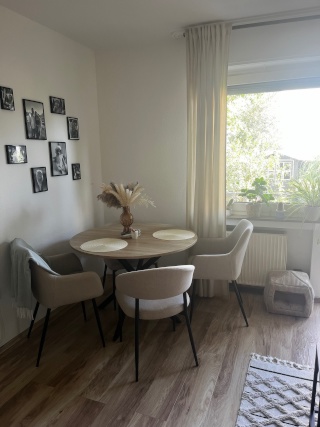 Schöne 2-Zimmer Wohnung mit Balkon in Köln