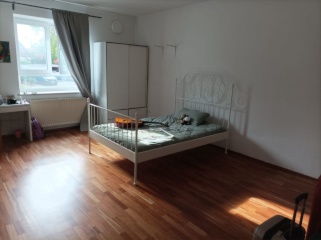 Anzeigenbild: Schönes 23 m2 Zimmer in zentraler 5er-WG in Freising