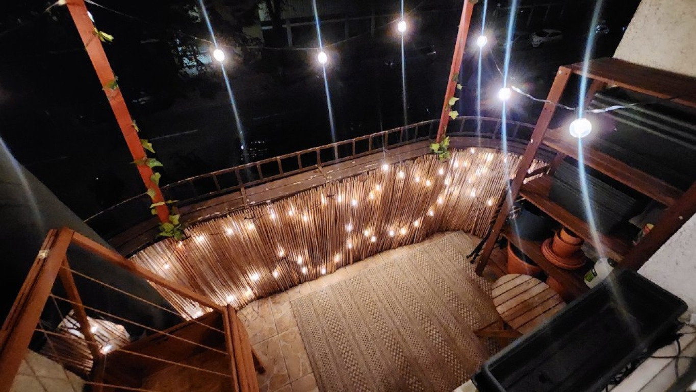 WG-Zimmer Tempelhof Rathausstraße - Balkon am Abend