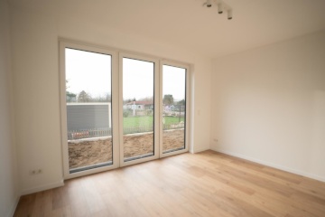 Ad image: 14 qm großes unmöbliertes WG-Zimmer - nähe Uni Campus in Koblenz-Metternich - frei zum 01.01.