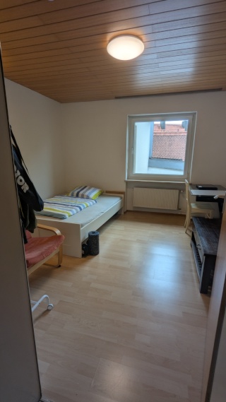 Anzeigenbild: 1 Zimmer in 2er WG Innenstadt - 6 Monate