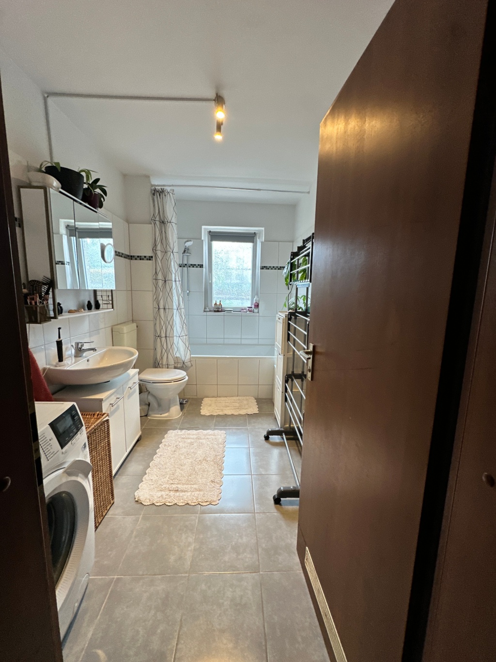 Flat Gesundbrunnen Grüntaler Str.. - Bad