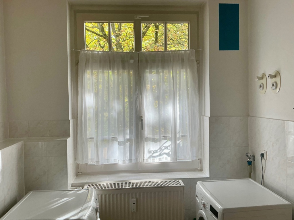 Habitación en WG Kleinzschocher Herrmann-Meyer-Straße - Badezimmer Teilansicht